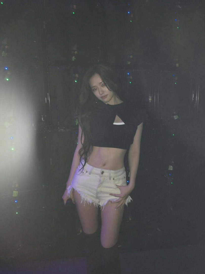 这么漂亮怎么只有一张呀