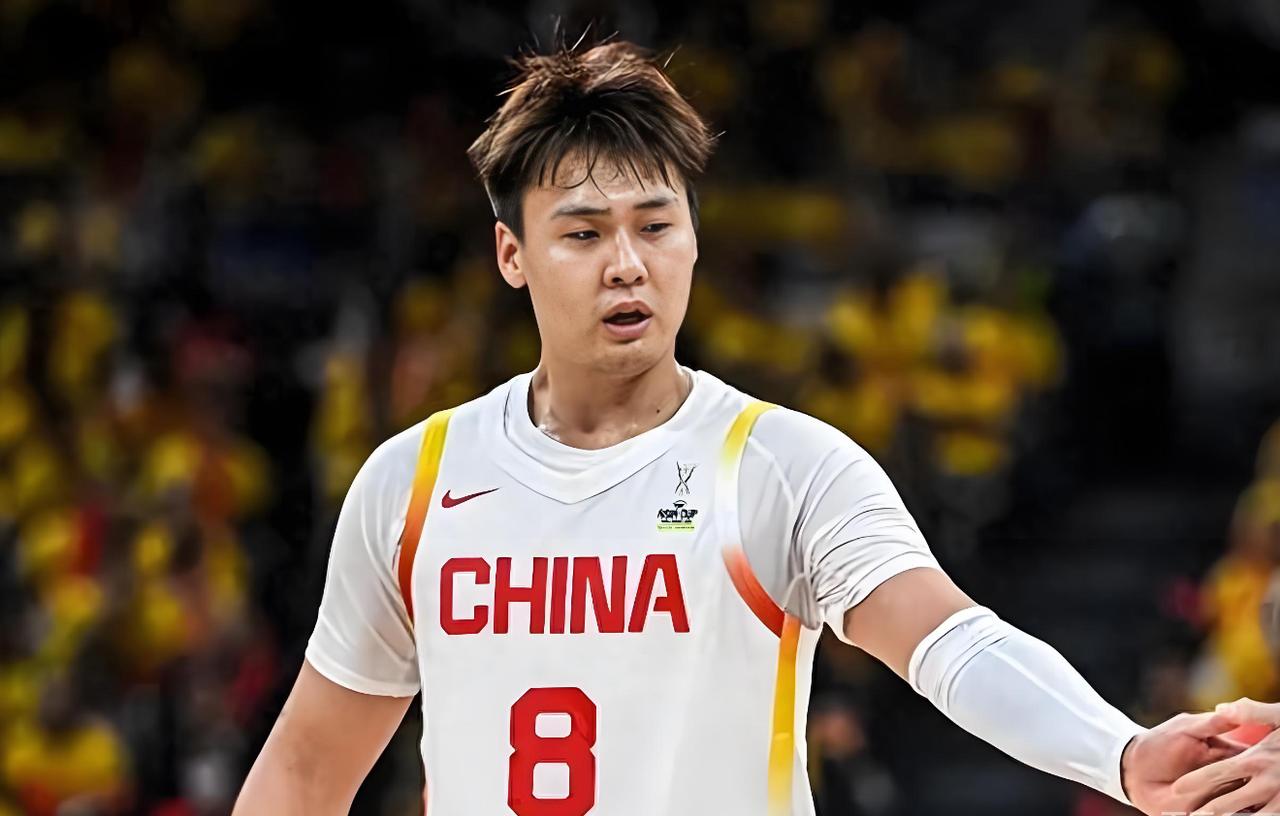 中国男篮队长出炉！为了准备与日本队的比赛，郭士强带领14名球员前往日本！可以说