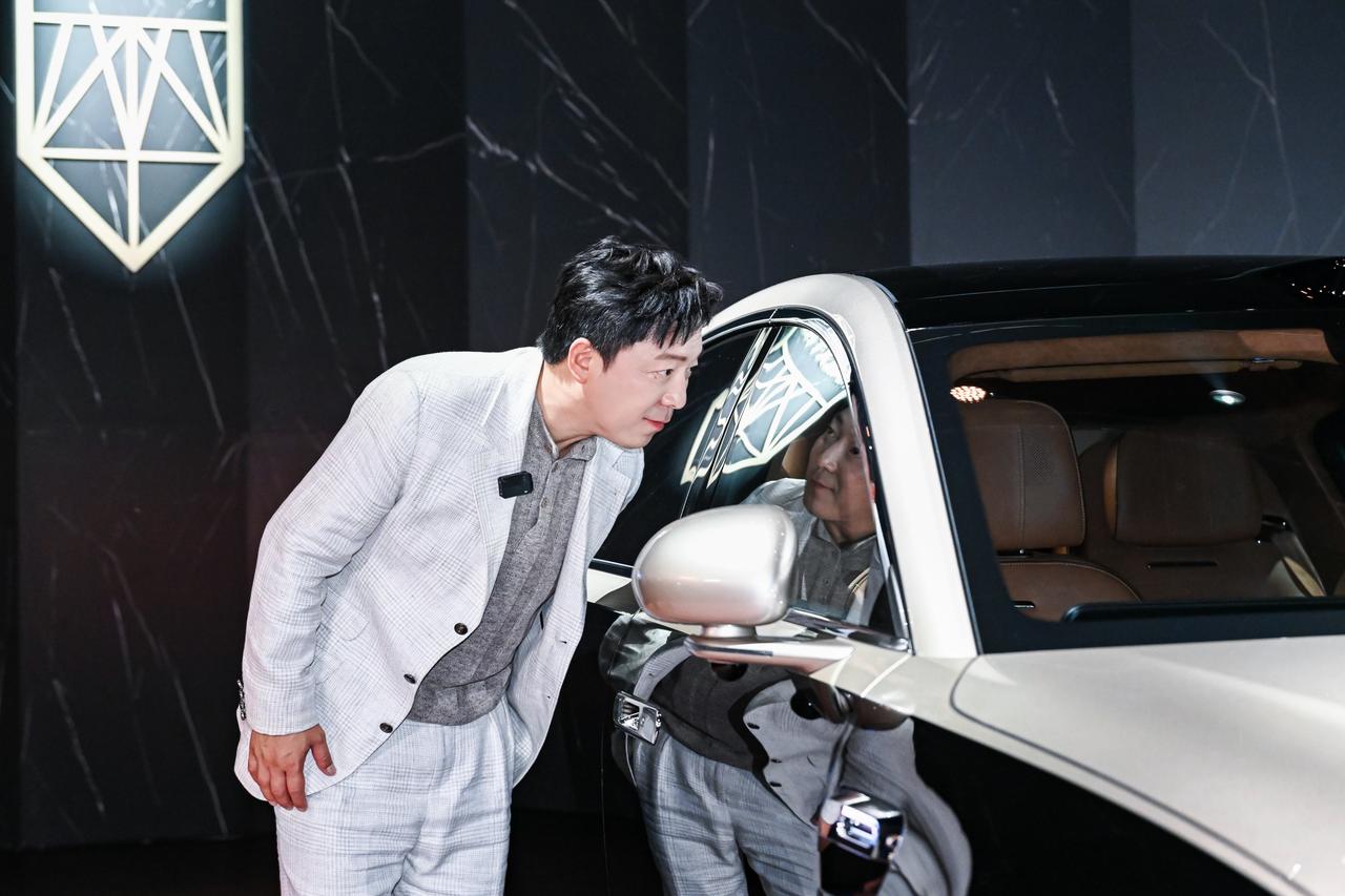 啊？它家敢赔300万？！不吹，鸿蒙智行直接玩大的：智驾无忧服务承诺300万保额