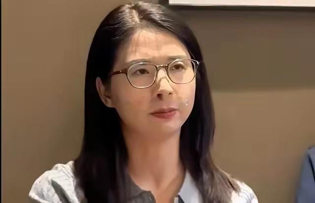 绝不妥协，硬刚到底！4月21日，天津当事人崔丽丽透露，全国首例性侵工伤待遇案将于