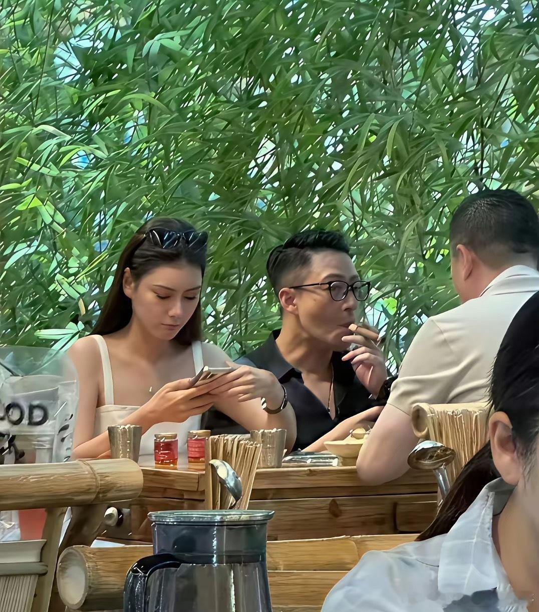 汪小菲马筱梅夫妻，不得不说，年纪增长富豪气质养出来了。​​​