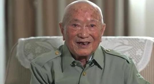 1979年，开国中将廖汉生视察时，突然提出要见一个副部长，见到对方后，他眉头微皱