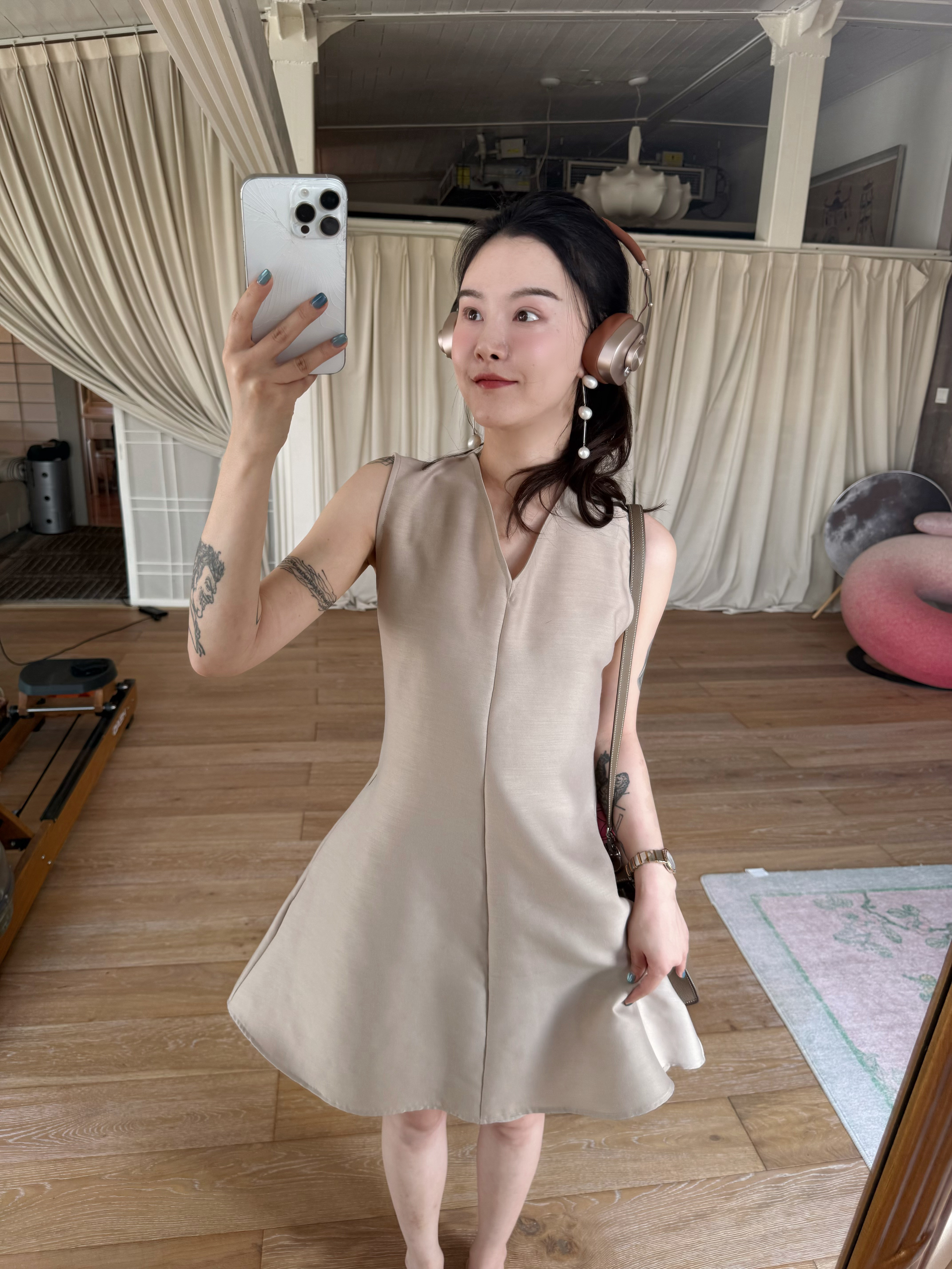 低能量居家更新，夏天喜欢简单的光泽无力出门，在家拍一下📷DUO智仙生黑标