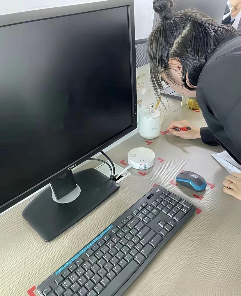 这是多强迫自己啊