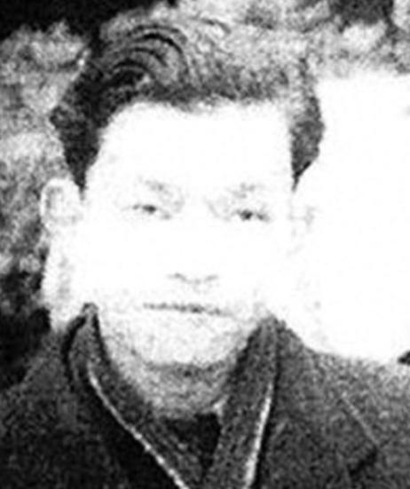 1949年，毛人凤亲自把特务一个个送上了飞机，撤离名单上所有名字都打了红勾，偏偏