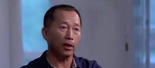 1991年，索马里恐怖分子头目带大批恐怖分子闯入中国援助医疗队驻地，准备血洗中国