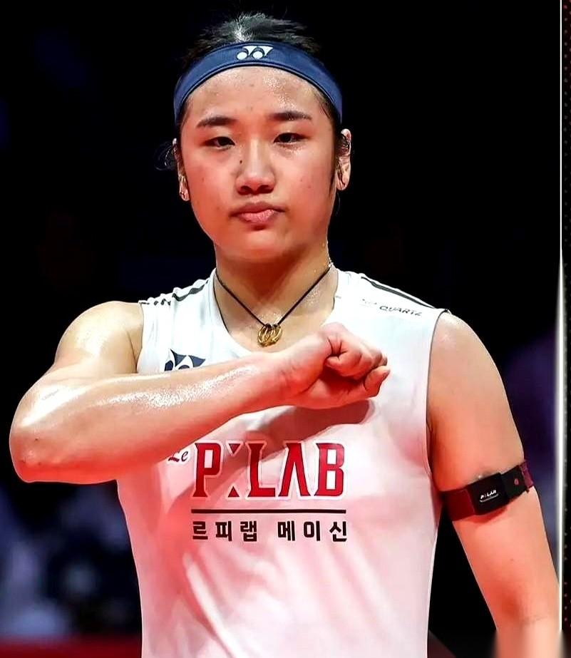 决胜局，10-21。看着这个比分，我心里就一个念头：这道坎儿，到底怎么才能迈过