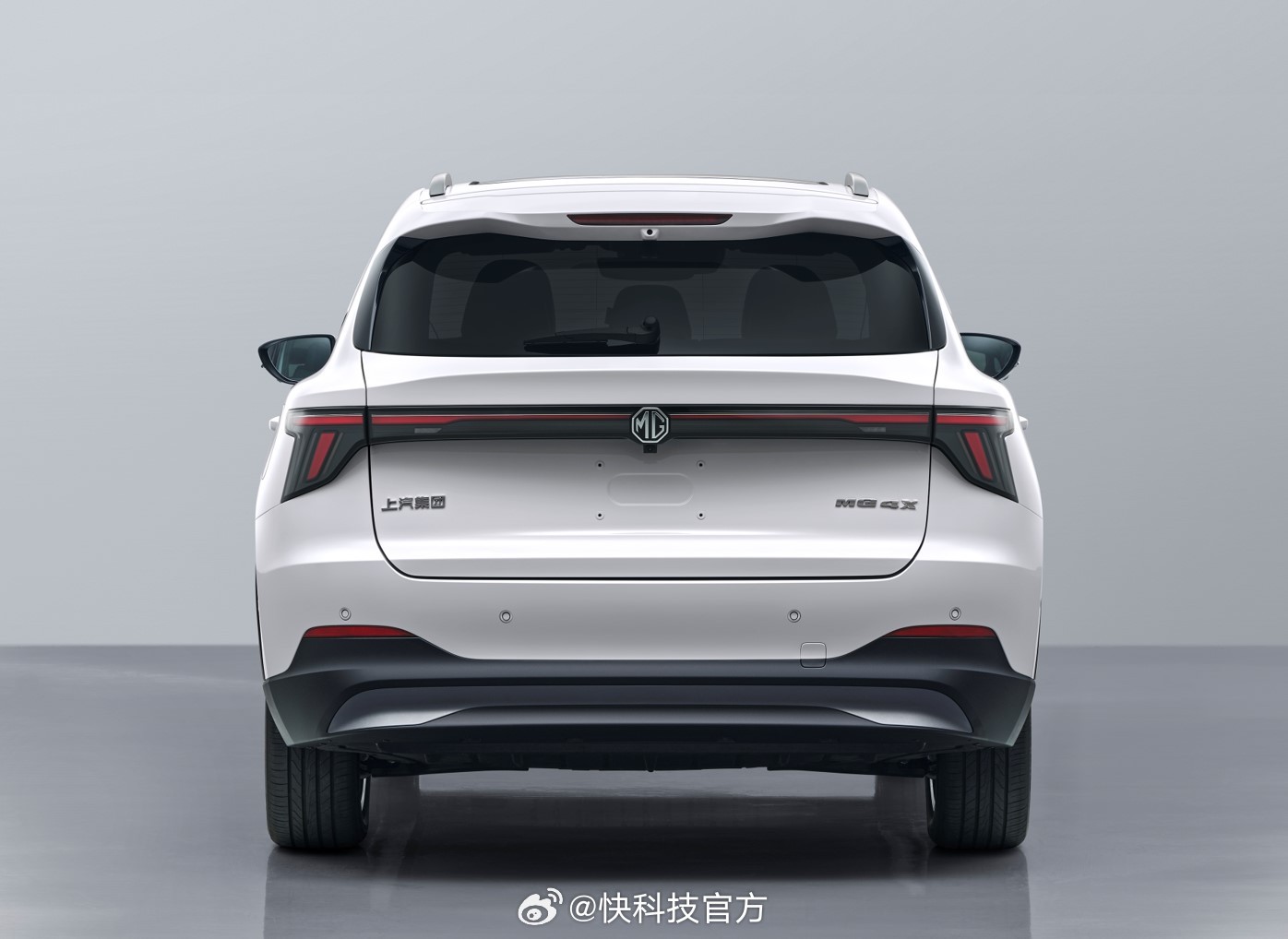 【起步半固态电池能跑500多公里！10万级纯电SUV上汽MG4X申报】而在工信