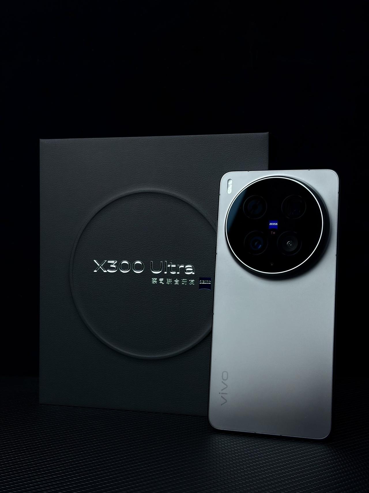 能打败灭霸的只能是新一代灭霸！期待许久的vivoX300Ultra终于被我