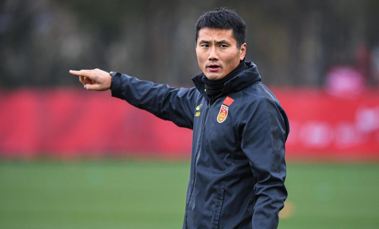 这个冬天还没过去，本土教练的春天已经来临。中超16支球队，本土教练已占九席：