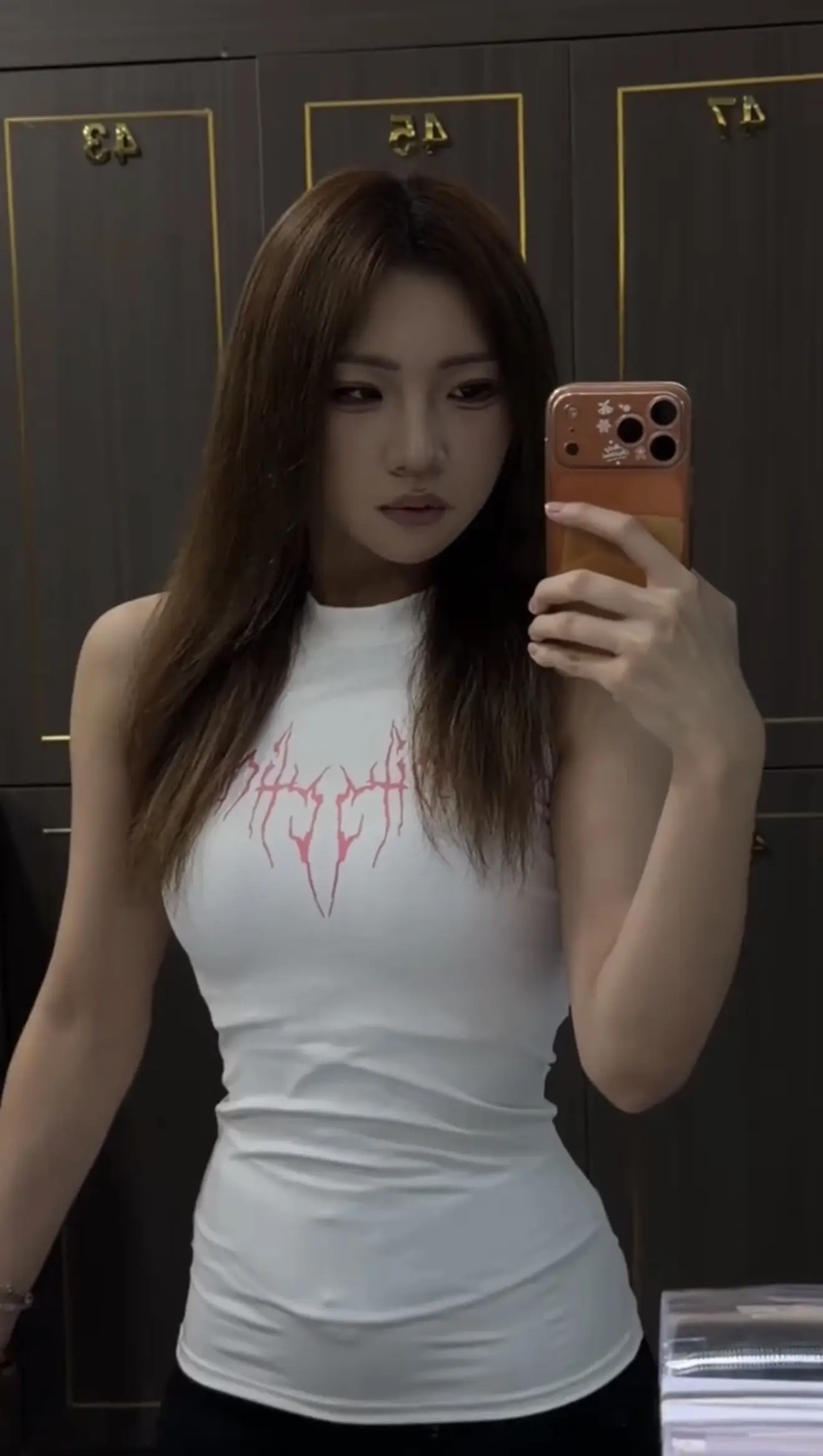 健身女