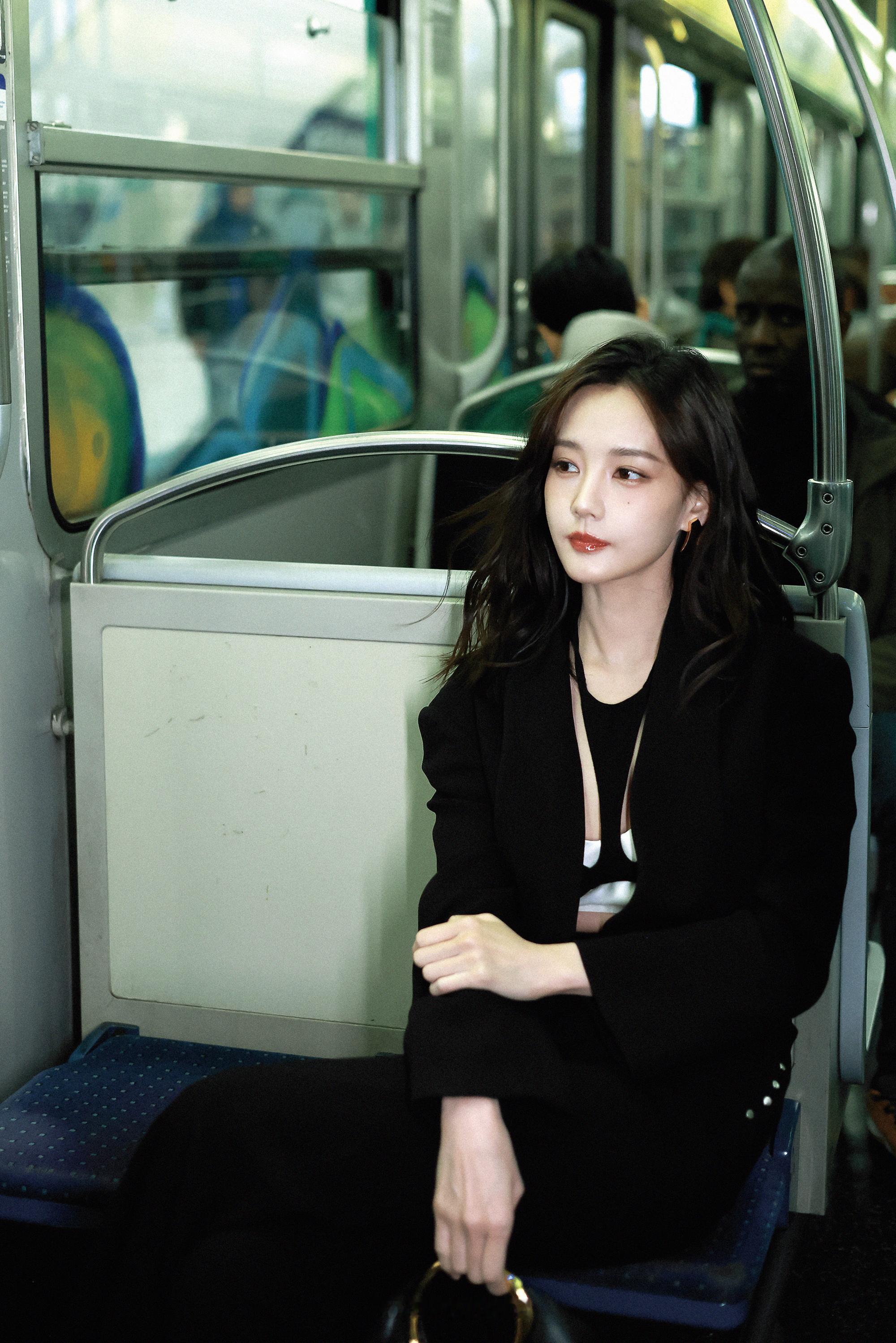 女王李一桐大人