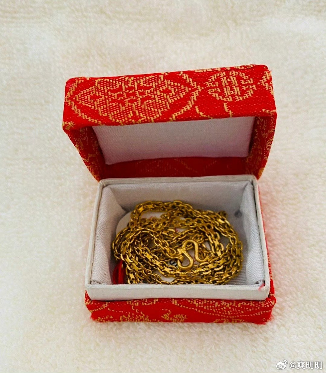 提起黄金，总有人问我后不后悔，我每次都答得特别笃定——半点儿悔意都没有。说白了这