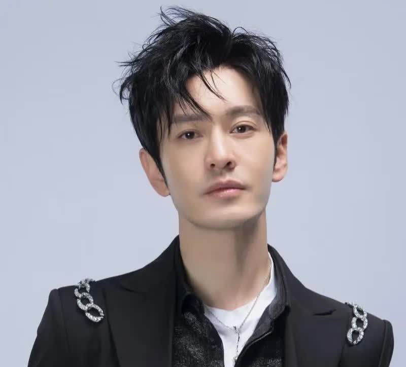 黄晓明没考上博士，他自己应该是挺开心的，不然他一旦考上了，