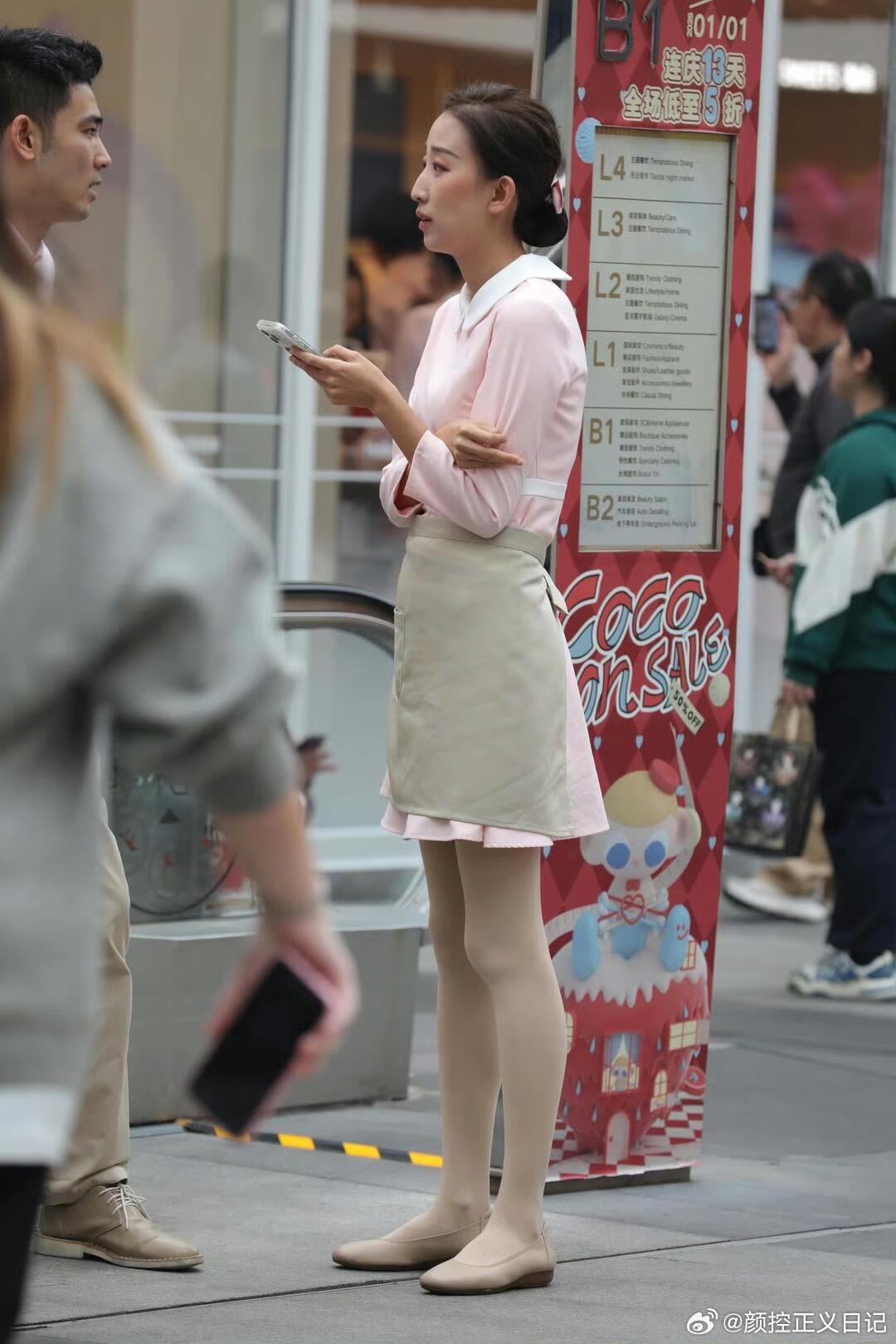 顶级街拍经典了美女
