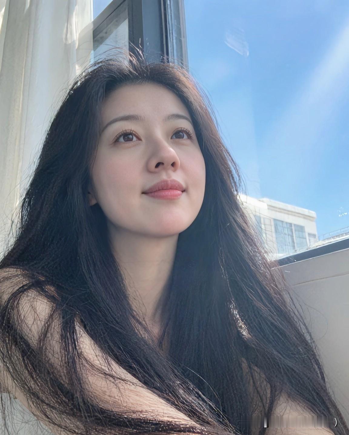 婚姻这步棋，走得确实不容易。站在人生的十字路口，真让人左右为难。不离，