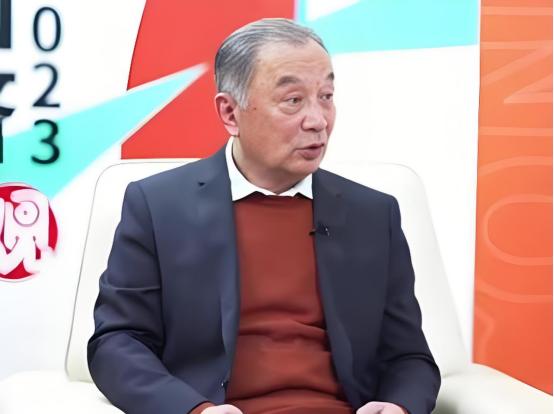 著名教授温铁军大胆发言：乡村小学，几乎都倒闭完了，名义上是县城教育质量好，实际上