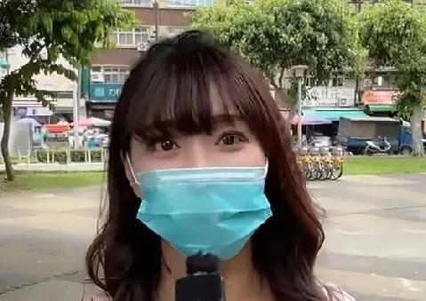 台湾省这位美女直言，她真的是被民进党害到，她之前都是听爸爸的话，投票都投给了民进