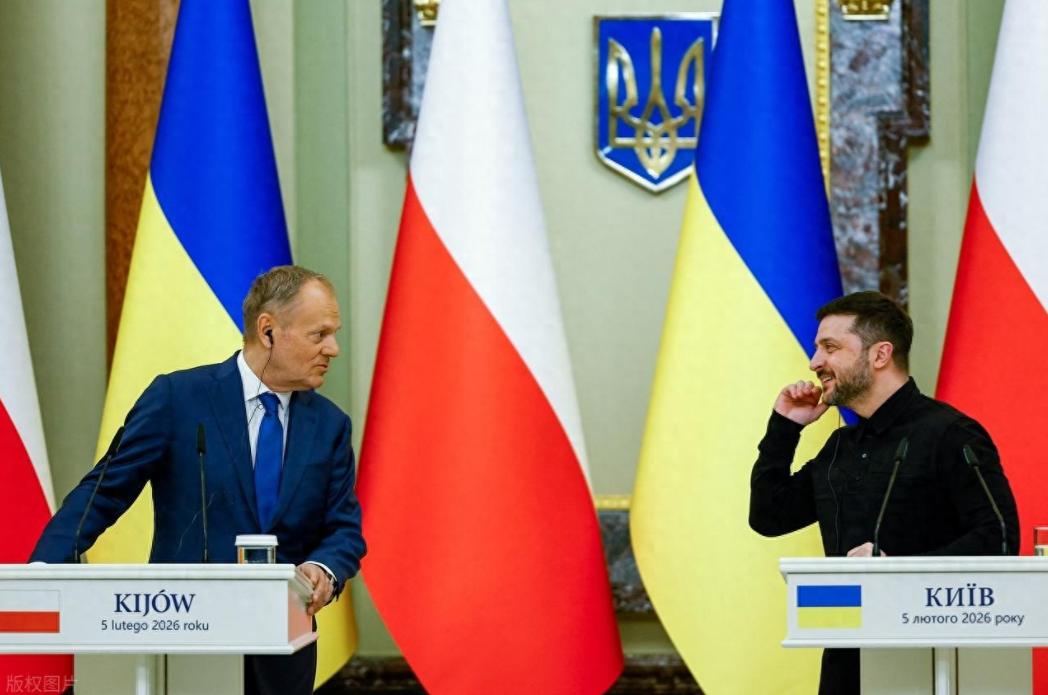 四年了，泽连斯基听到最扎心的一句话！这一天，基辅来了11个欧洲领导人，冯