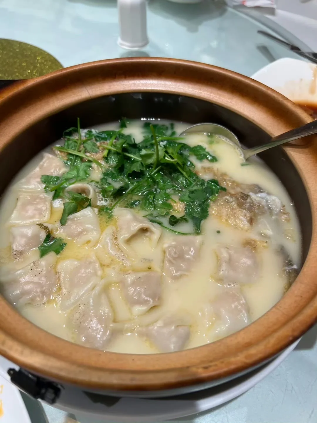 这锅黄鱼馄饨也太好吃了吧！