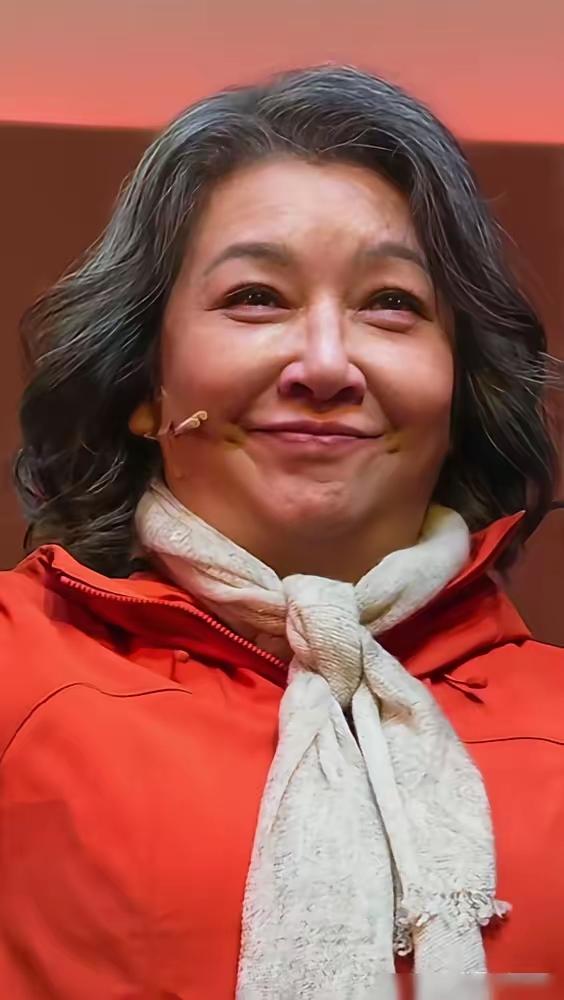 人可以老，但真的不能胖！可以接受“女神”有几丝白发，也能接受她脸上有少量皱纹，