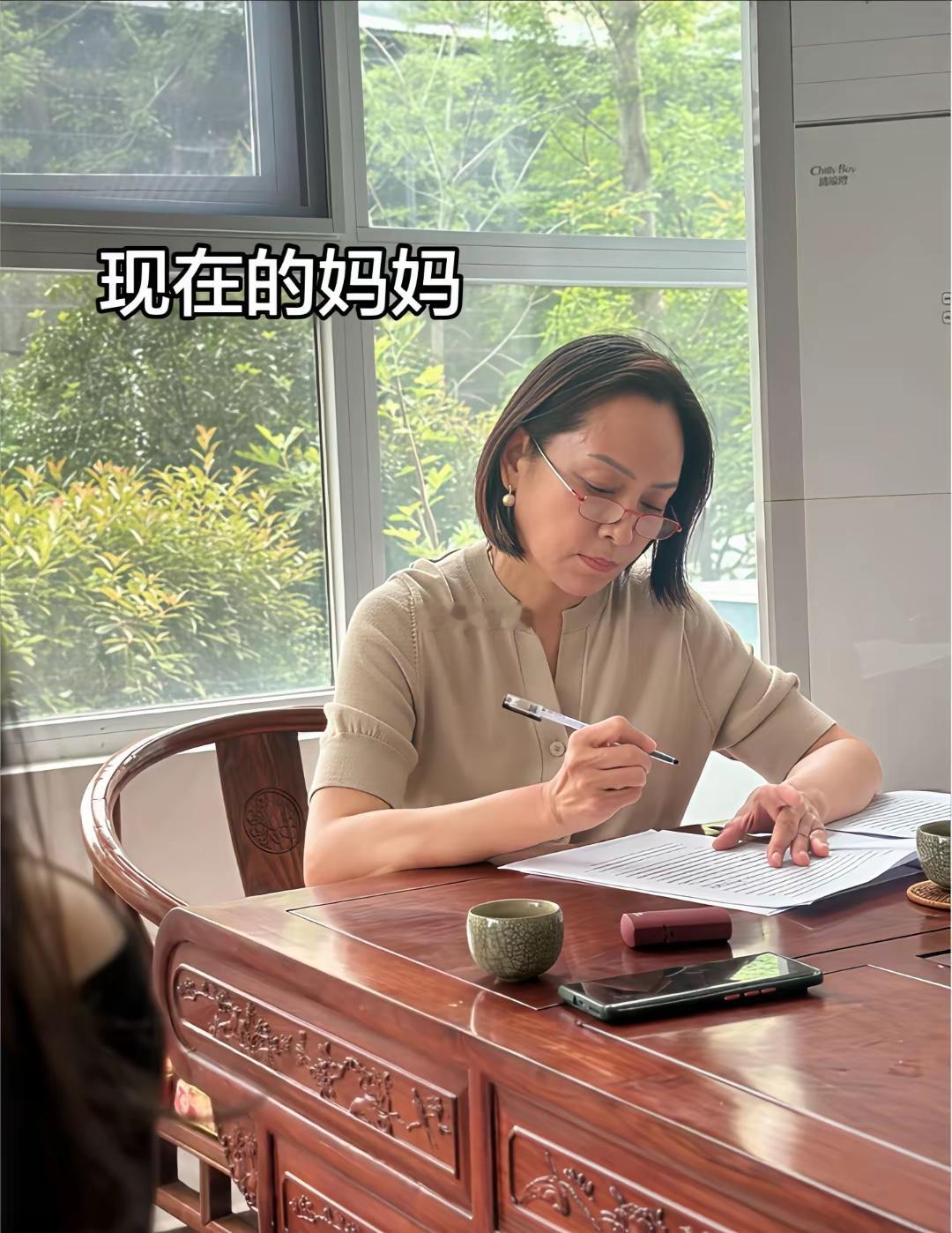看我凭一己之力拉低家里的平均颜值