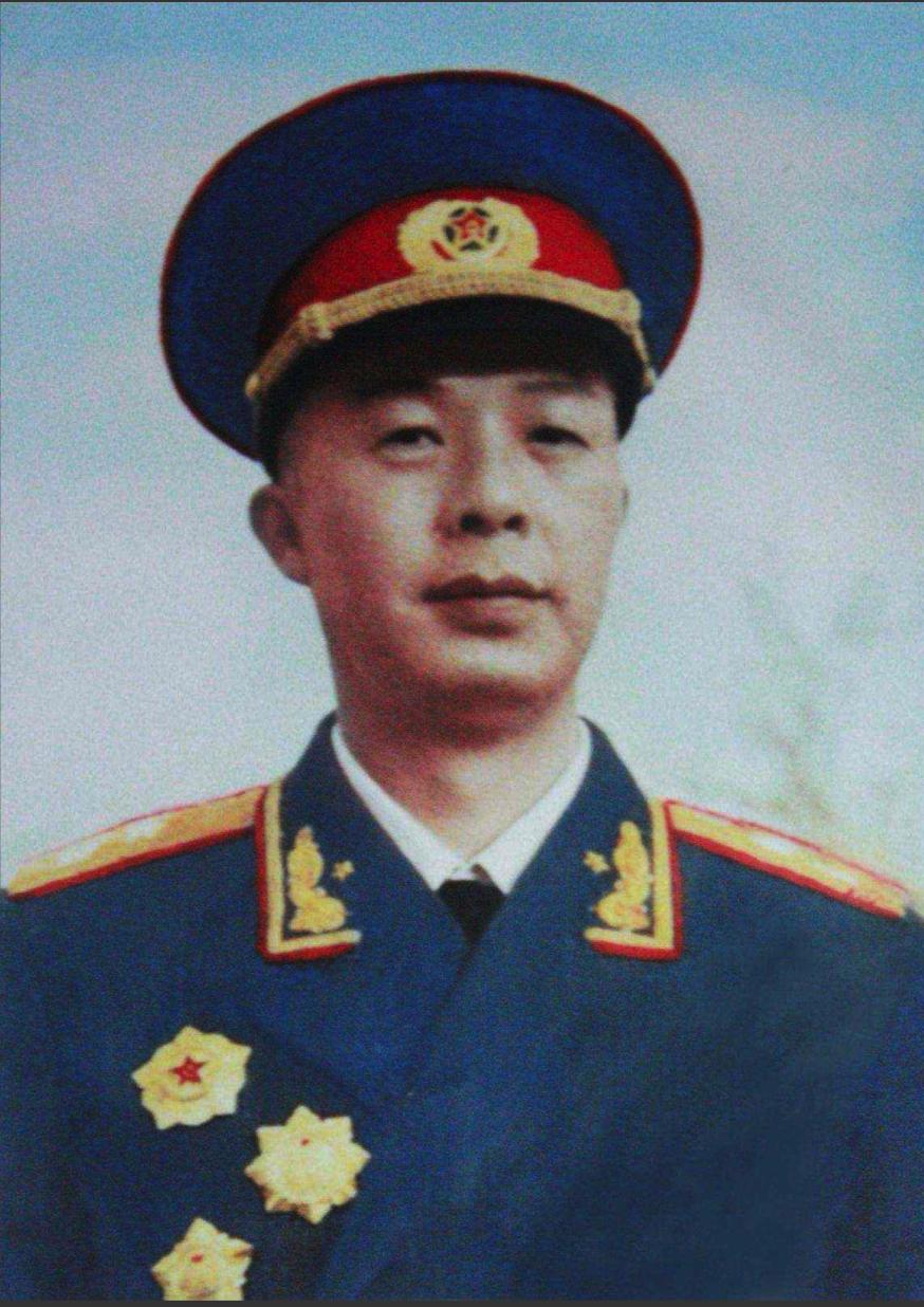 1941年，359旅两名干部买粮食，和县大队起了冲突，还开了枪。西北局要枪毙这两