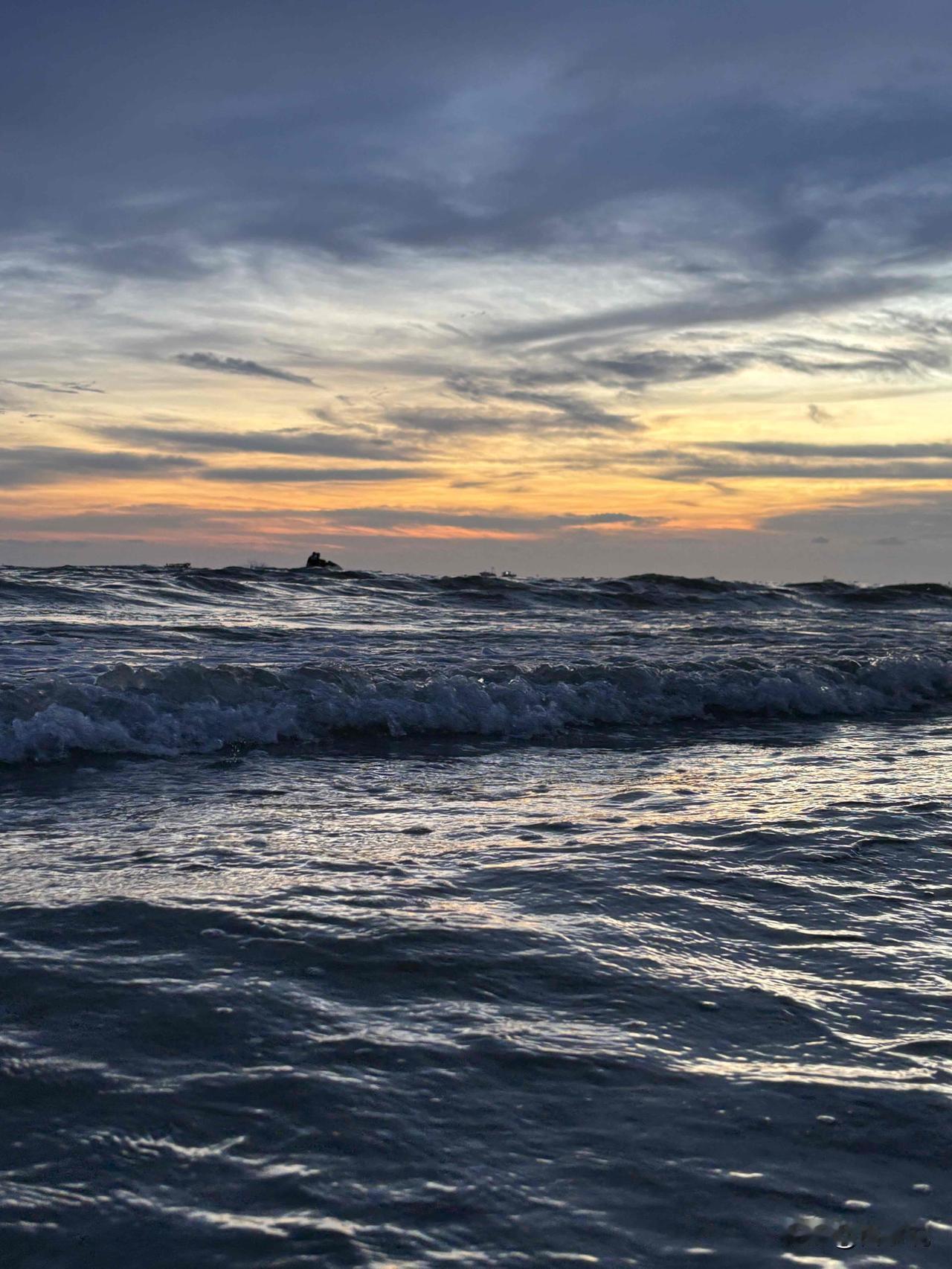 人与人之间相处要懂得的人情世故！1.红事没有单独请你，不管是谁家，一定要装作不