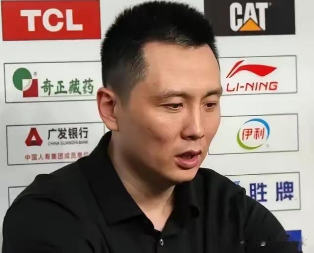 看完这场CBA总决赛发布会，不得不佩服卢伟的临场脑子，实在太通透了。媒