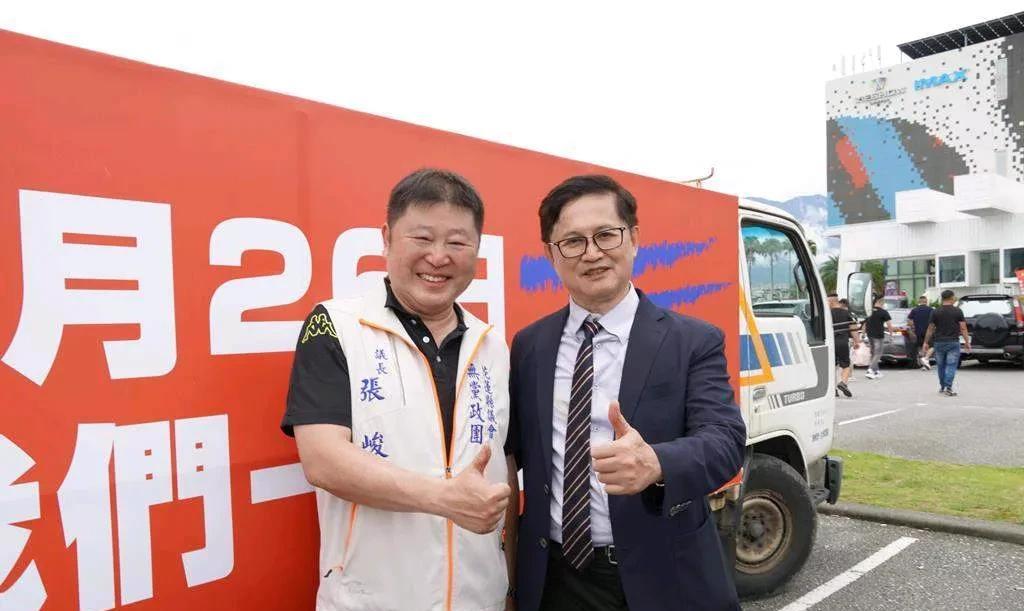 和硕董事长介入大罢免被批投机！在大陆具有一定知名度的和硕电脑的董事长童子贤突然表
