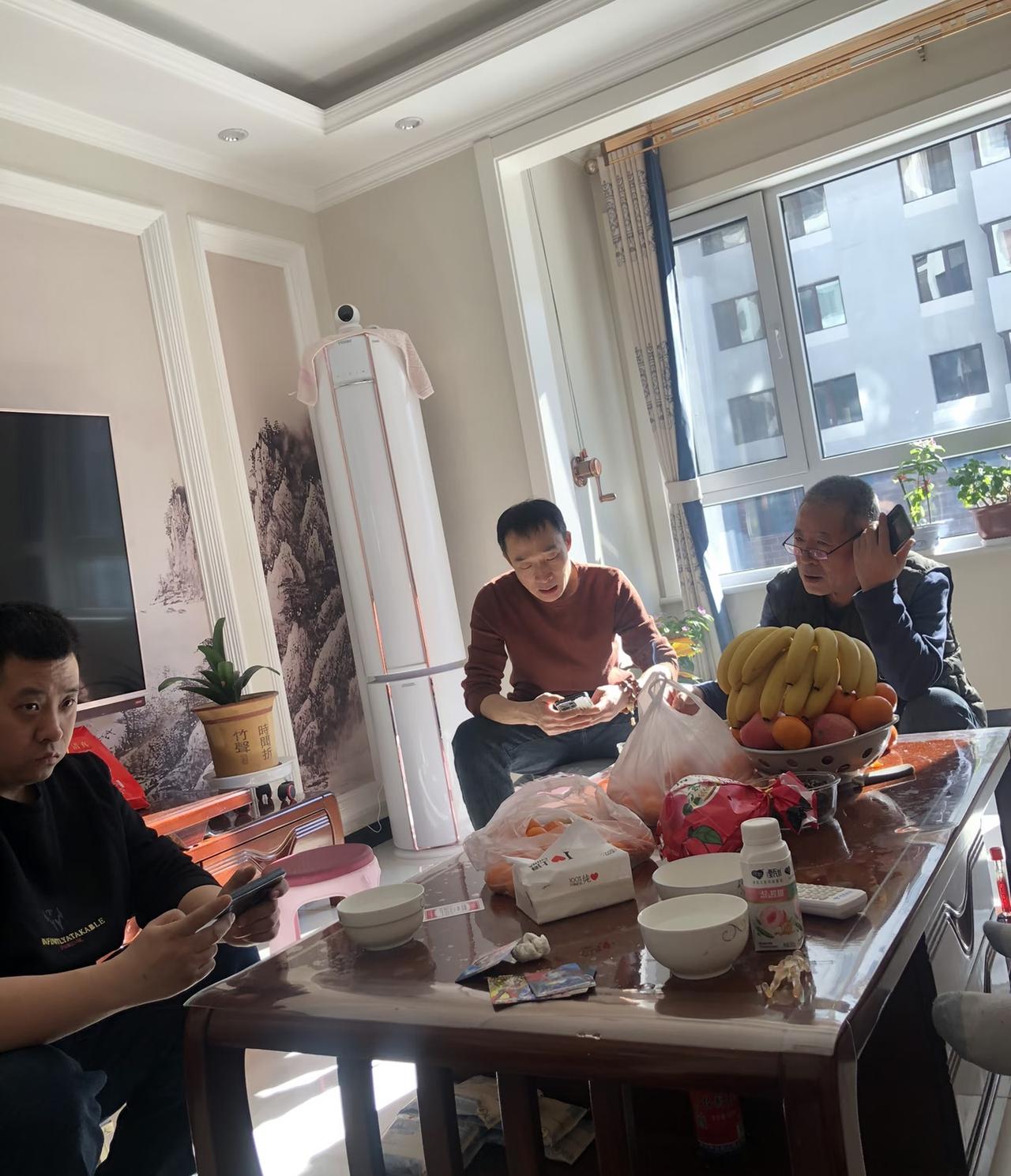 娘家拆迁了，没想过有我份，也从不过问。谁知昨天爸妈大哥二哥都来了，以为是来看妹妹