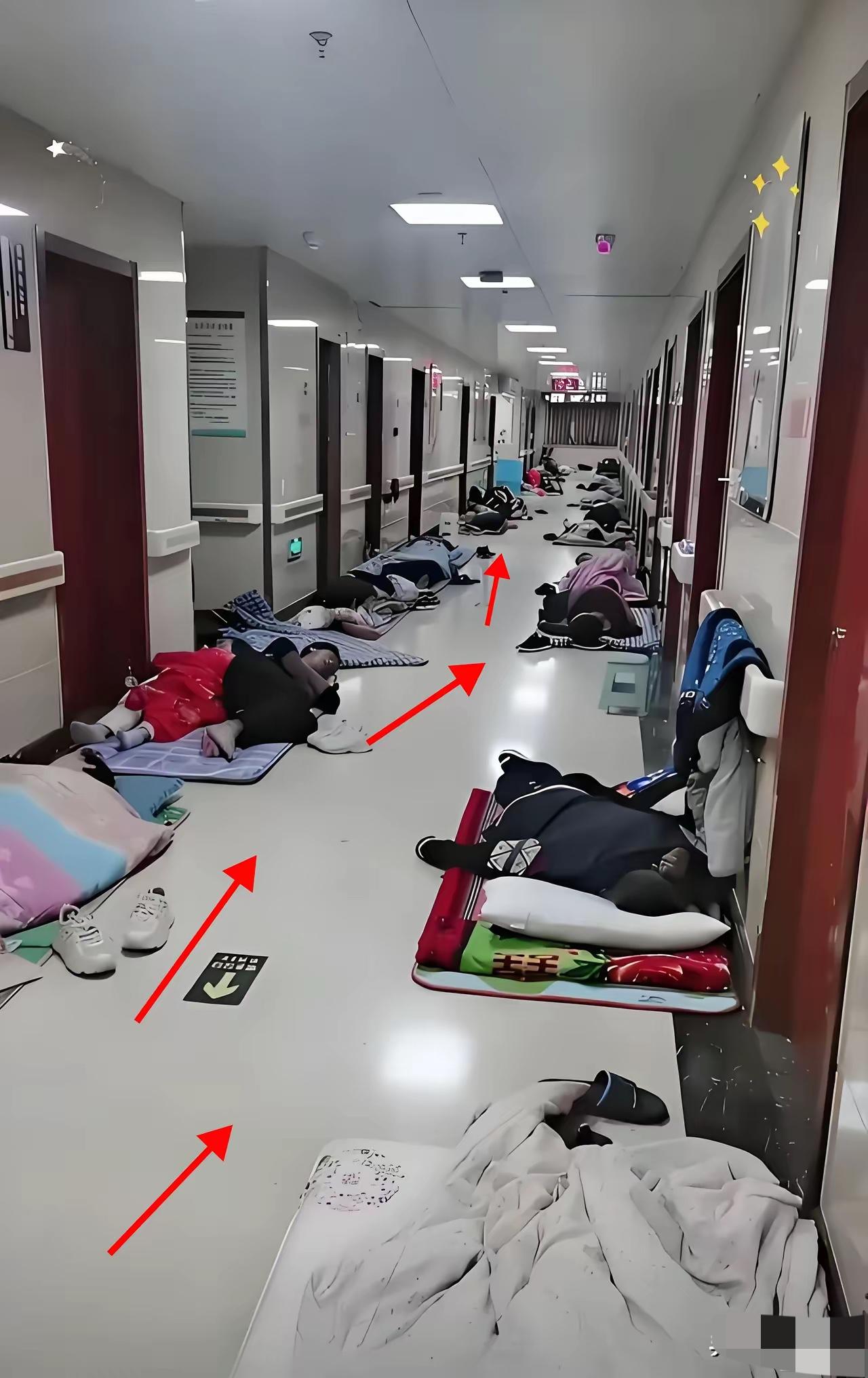 武汉这家医院的一纸通知，真的看一次眼眶热一次，细节里的温柔最是戳心。没搞花里胡哨