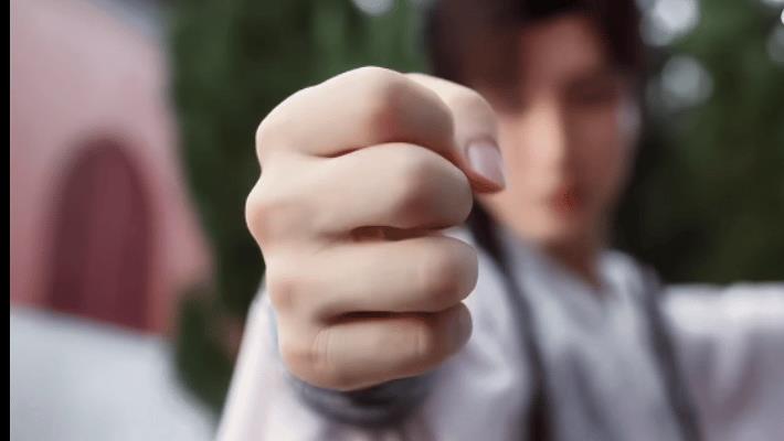 惊！抹黑《赴山海》咋成流量密码了？9月20日成毅央视专访引发热议，可他和《赴山