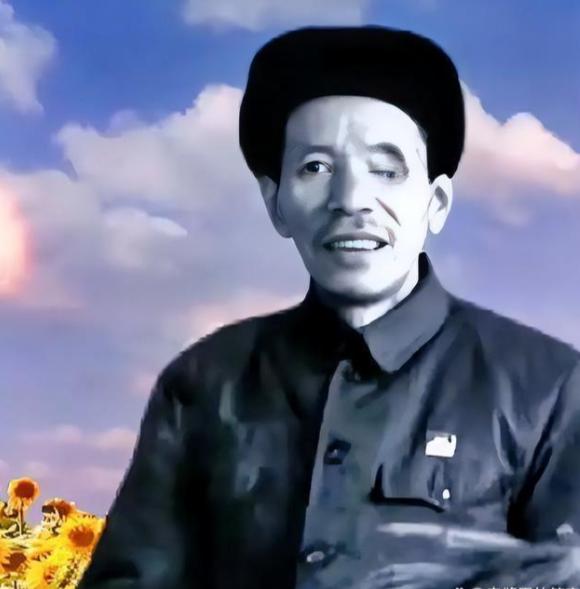 1977年，粟裕正在家中休息，警卫员报告：“有个江西来的老同志，叫陈兴发，说要见