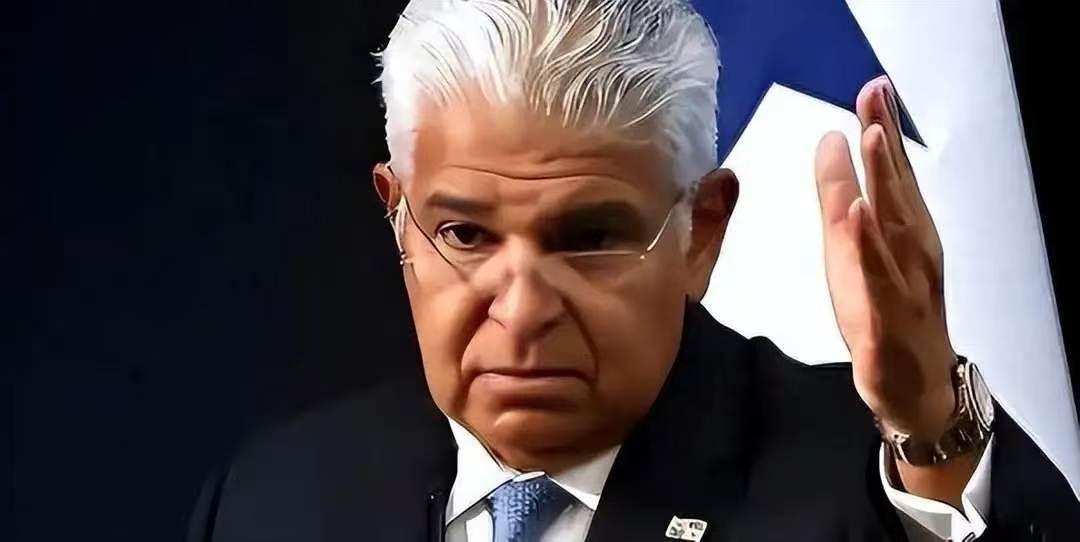 巴拿马港口还在中资手里，美国政客根本没去，所谓强占全是编的。最近网上传得神乎