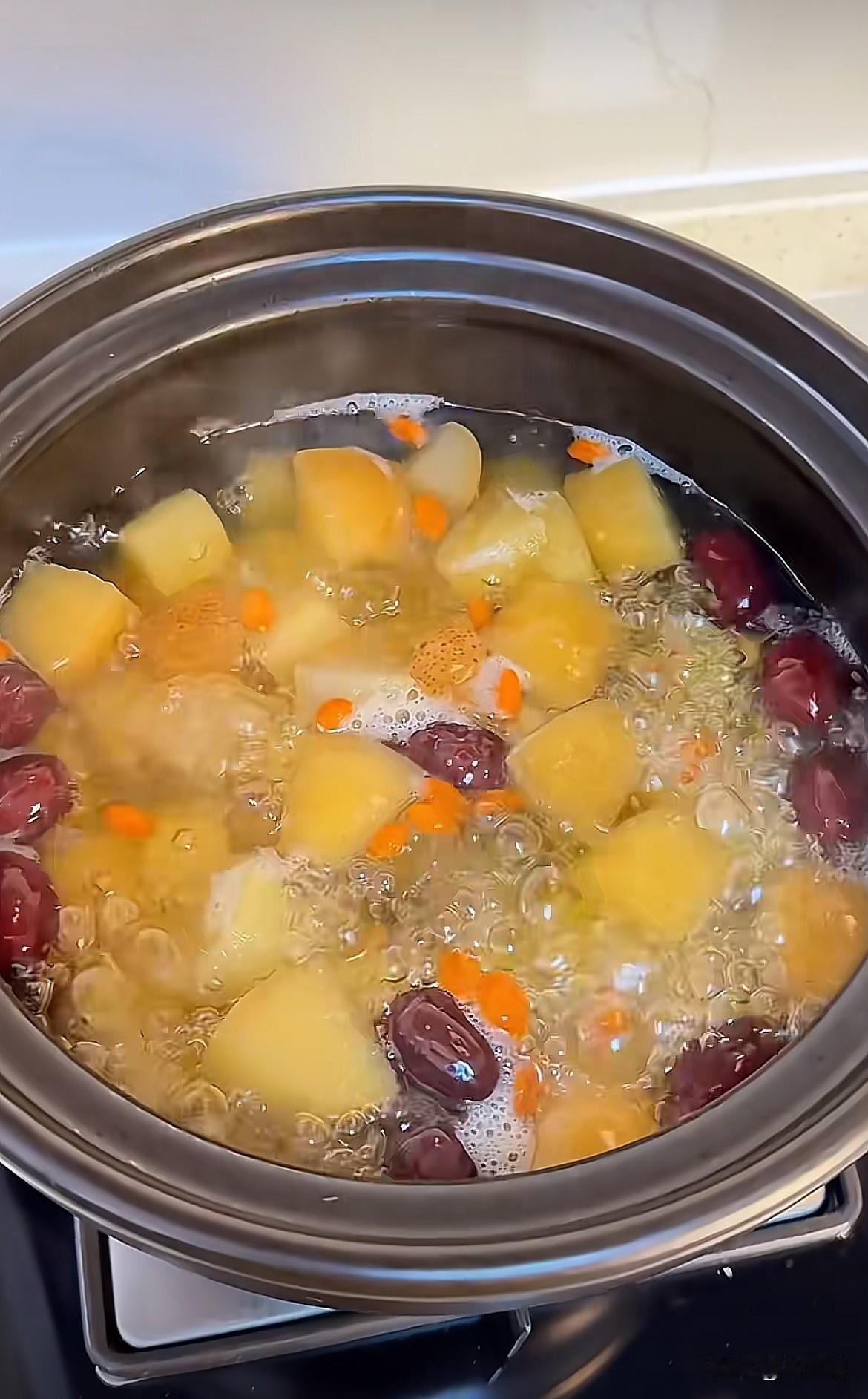 注意⚠️寒冬逼近，流感警报拉响！别只盯着囤药，真正该准备的是这份“防感攻略”