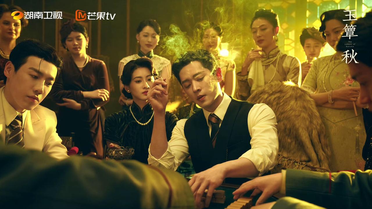 丞磊颜值演技都可以，但他接的剧本是真的不行[捂脸哭]丞磊32岁，非科班出身，1
