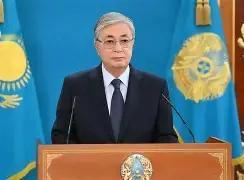 成了，中国和哈萨克斯坦谈成了。7月16日下午，哈萨克斯坦总统托卡耶夫和中方在上海