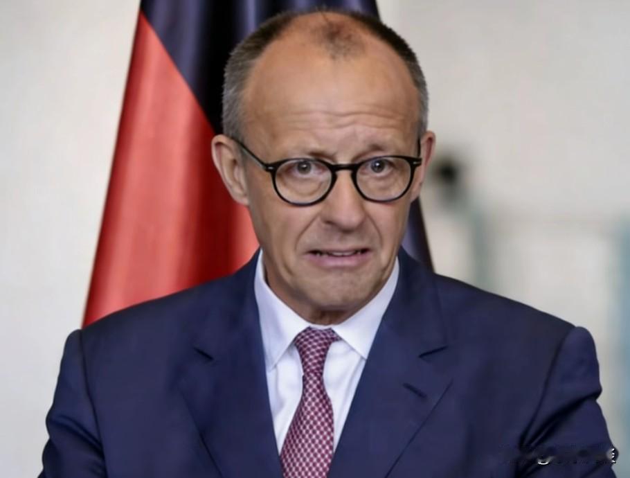 北约历史性一幕发生，77年来首次，德国总理决定：马上带人去中国刚过去的48