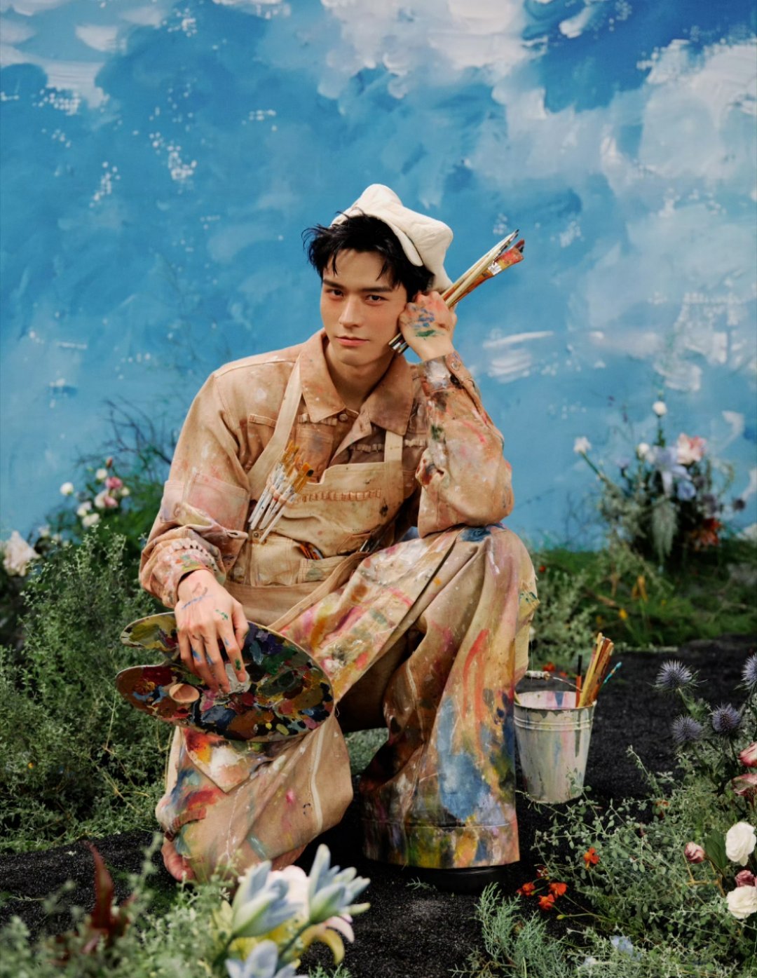 有天赋的灵魂画手龚俊上线啦～这小画家太努力了，画了一满园的花草[doge][do