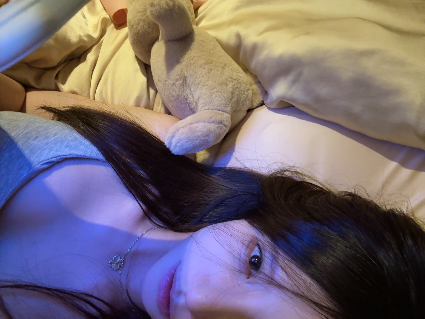 如果你爱上我的素颜（那算你眼光好）[doge]​​​