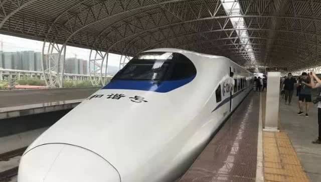 印度人怎么看中国人？一位来中国游玩好几天的印度男子谈到了对中国的感受，他
