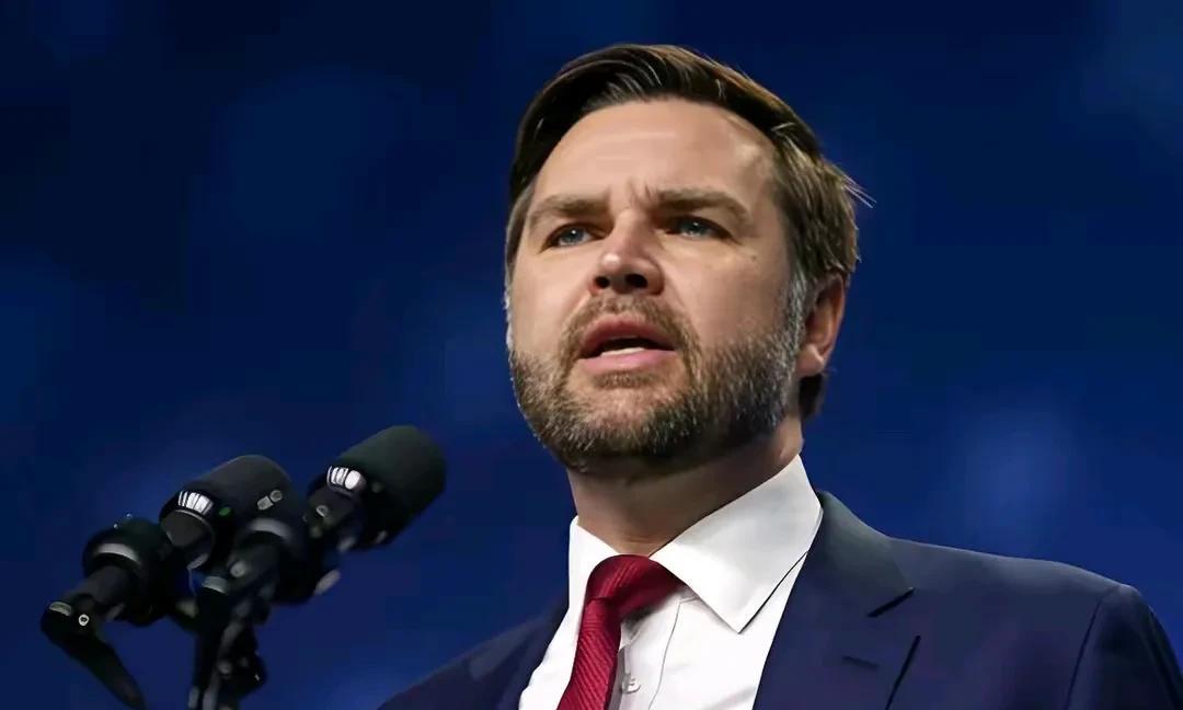万斯终于说了一句意味深长的话：美国绝对主导的时代已经结束！据《观察者网》报道，