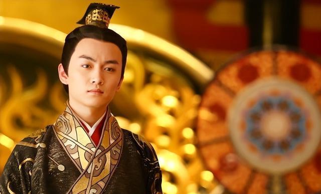 公元前74年，刘病已登基，是为汉宣帝。他是巫蛊之祸中幸存的皇孙，祖父刘据死于冤案