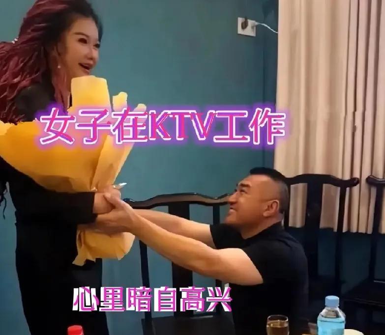 河北46岁男子偶遇初恋，KTV上班也不嫌弃，求婚成功！那天，他在河北一家