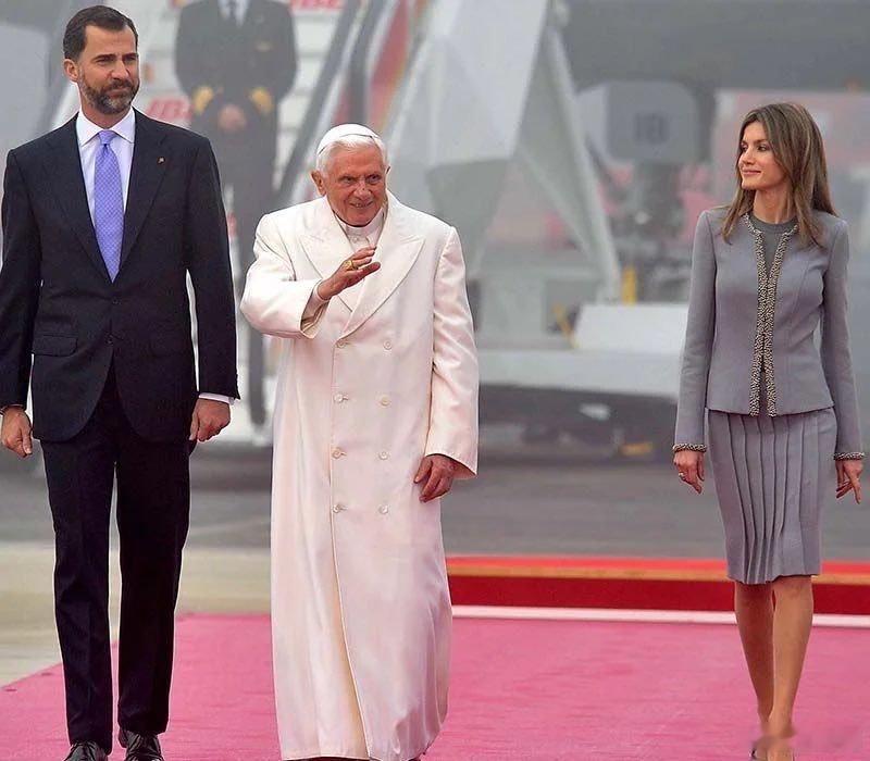 西班牙王室🇪🇸🇻🇦倒计时啦~教皇马上到啦~世界各国王室