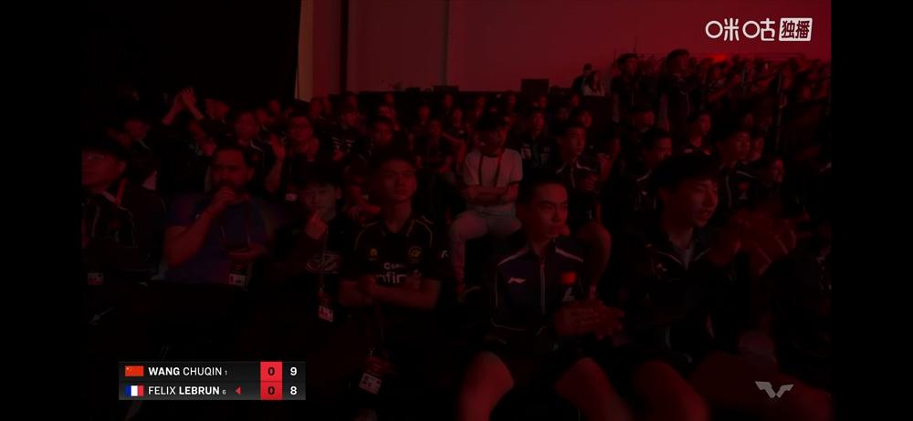 王楚钦竟被小勒布伦先下一城，10-12输掉首局，可他俩交手六次，王楚钦从未输过！