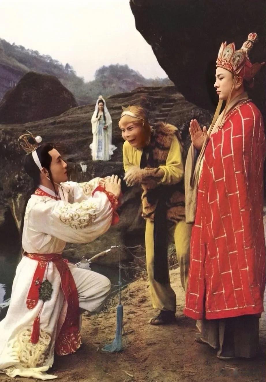 一代女名导杨洁，拍摄火烧观音寺，罕见大发雷霆，大庭广众和制片人大吵一架，两人的分