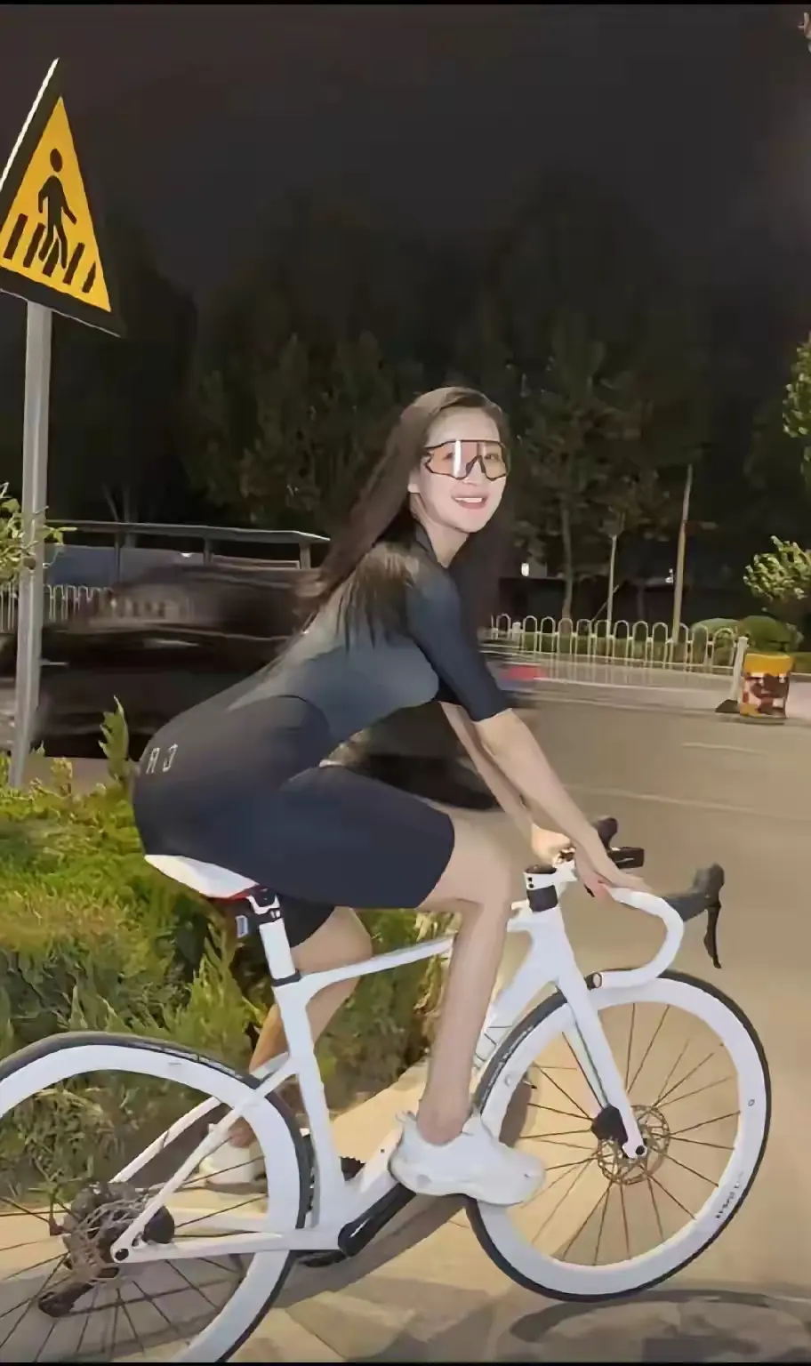 都说骑行圈很乱的，你们怕不怕？要不要加入我们的队列呀？