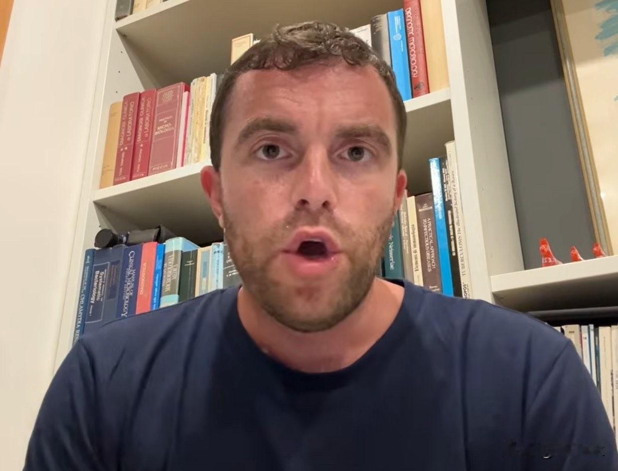 罗马诺：皇马的转会交易远远没有结束，马上就会看到罗德里了！据知名转会记者法布